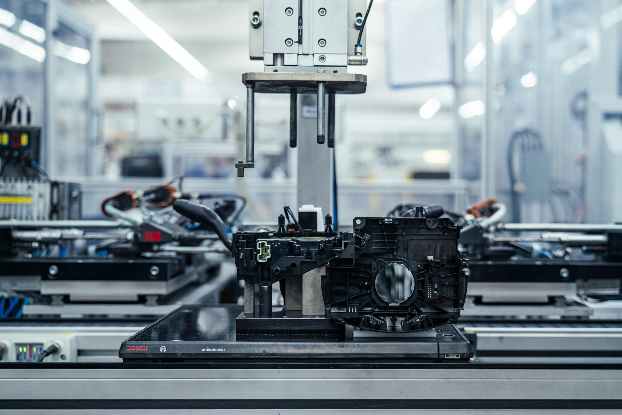 Hronovský - Přední dodavatel evropského automobilového průmyslu